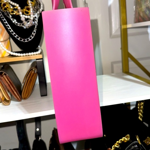 Authentic CHANEL Jelly Logo Tote - Picture 6 of 17